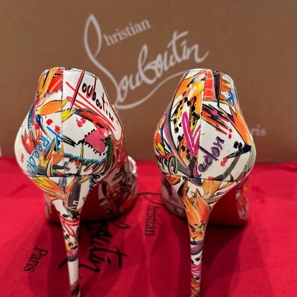 Christian Louboutin Pumps - Picture 4 of 6